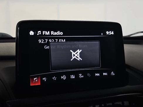 Used 2018 MAZDA MX-5 Miata Grand Touring RWD image 16