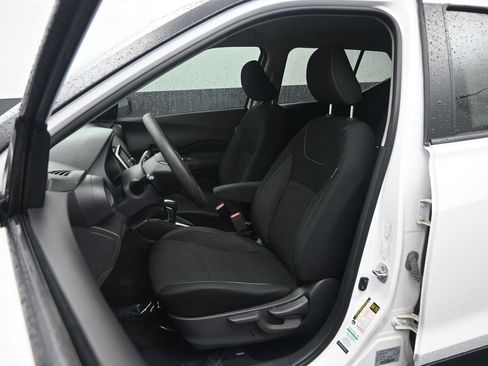 Used 2021 Nissan Kicks S FWD image 20