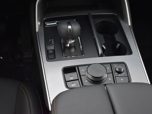 Certified 2026 MAZDA CX-90 3.3 Turbo w/ Preferred Package image 21