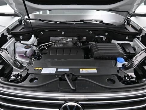 New 2026 Volkswagen Atlas SE image 15