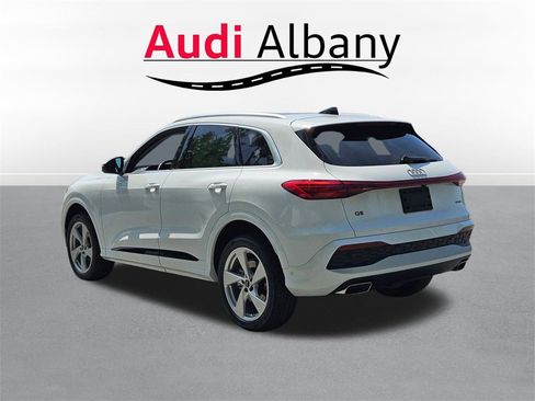 New 2025 Audi Q5 Premium Plus image 5