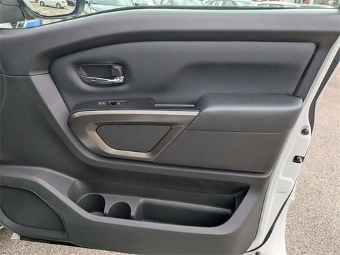 Used 2024 Nissan Titan SV w/ SV Bronze Edition Package image 36