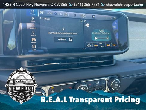 Used 2024 Jeep Wrangler Unlimited Sahara AWD/4WD image 23