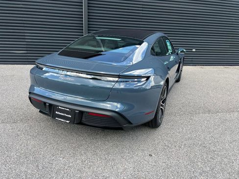 New 2025 Porsche Taycan image 26