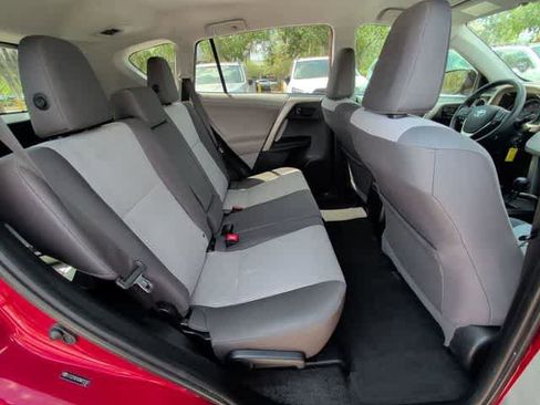 Used 2013 Toyota RAV4 LE image 16