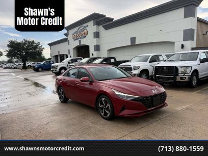 Used 2023 Hyundai Elantra SEL w/ Convenience Package