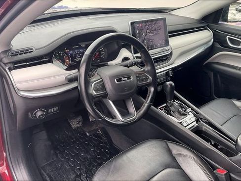 Used 2022 Jeep Compass Limited image 15