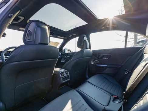 New 2026 Mercedes-Benz C 300 4MATIC Sedan image 18