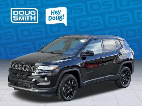 New 2026 Jeep Compass Latitude image 2
