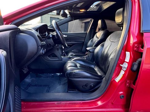 Used 2013 Dodge Dart Limited w/ Technology Group image 4