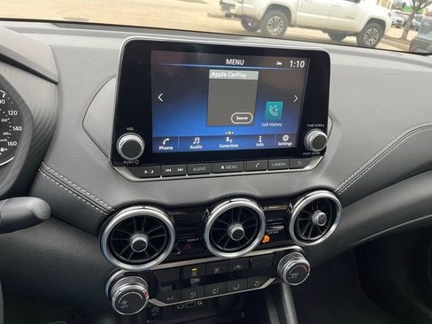 Used 2025 Nissan Sentra SV image 18