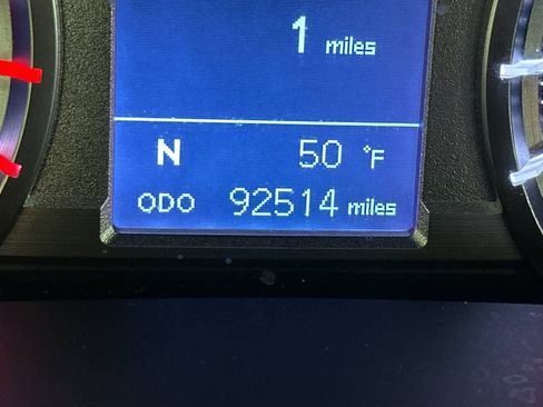 Used 2018 Toyota 4Runner SR5 image 25