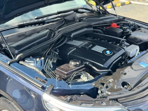 Used 2010 BMW 528i xDrive Sedan AWD/4WD image 59