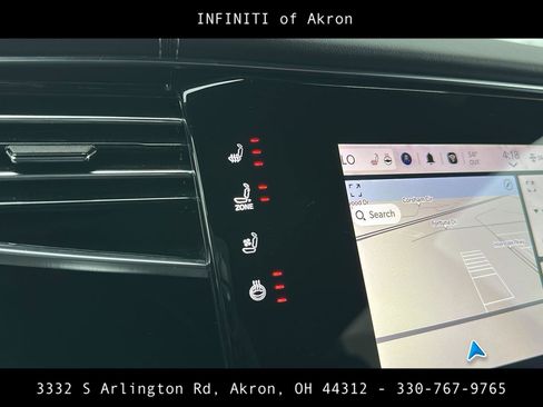 Used 2022 Jeep Wagoneer Series III w/ Flexible Seating Group image 5