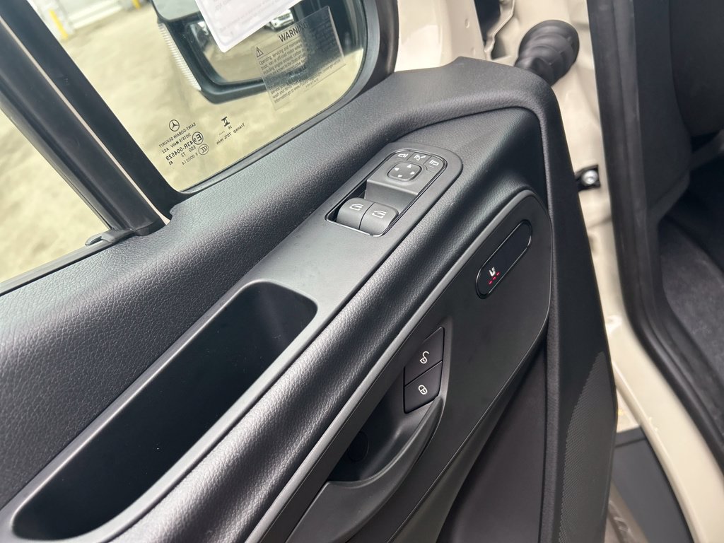New 2026 Mercedes-Benz Sprinter 2500 image 11