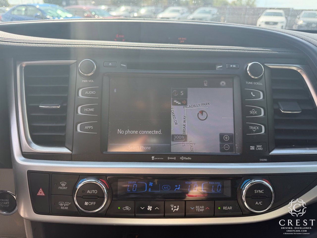 Used 2019 Toyota Highlander XLE FWD image 20