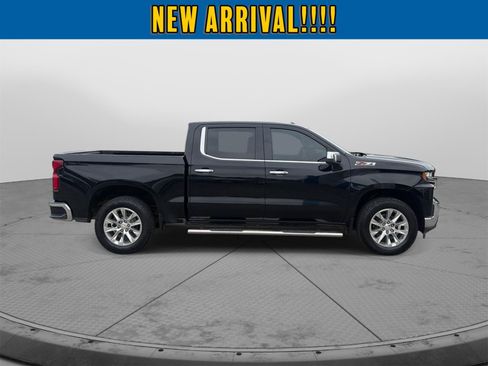 Used 2019 Chevrolet Silverado 1500 LTZ w/ LTZ Plus Package AWD/4WD image 3