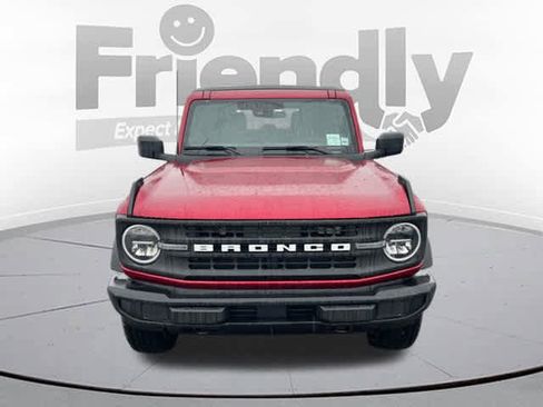 Used 2025 Ford Bronco Big Bend image 2