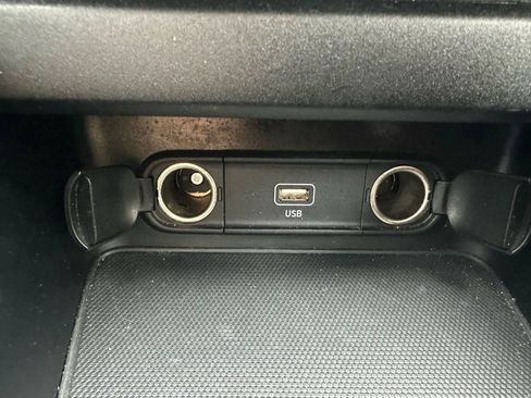 Used 2023 Kia Forte LXS image 33