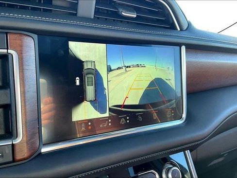 Used 2023 GMC Yukon Denali Ultimate image 26