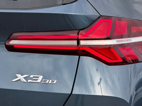 Used 2025 BMW X3 xDrive30i w/ Premium Package image 13