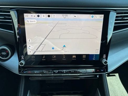 New 2026 Jeep Grand Wagoneer 4WD image 30