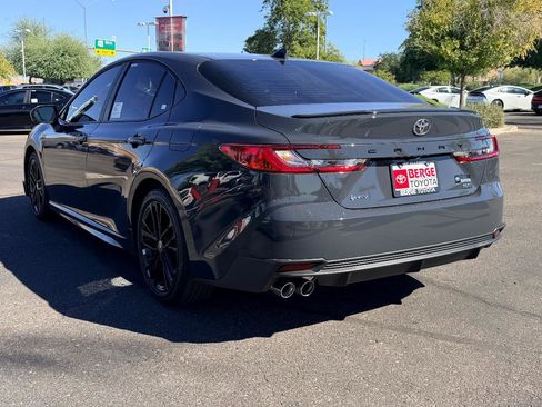 New 2025 Toyota Camry SE image 4