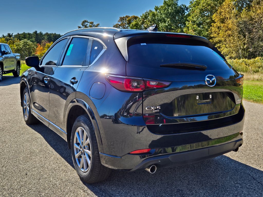 Used 2024 MAZDA CX-5 AWD 2.5 S w/ Preferred Package image 3