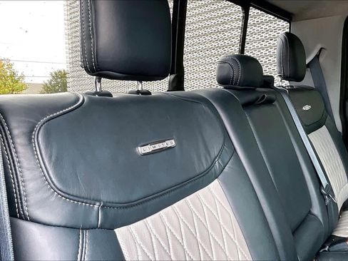 Used 2021 Ford F150 Limited image 18