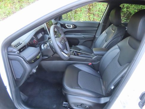 New 2026 Jeep Compass Latitude w/ Quick Order Package 29K image 20