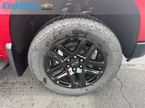 New 2026 Chevrolet Silverado 1500 LT Trail Boss w/ Convenience Package II AWD/4WD image 9
