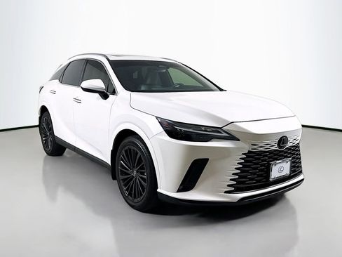 Used 2024 Lexus RX 350 Premium w/ Accessory Package (Z1) FWD image 3
