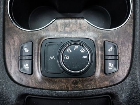 Used 2022 GMC Acadia Denali w/ Denali Ultimate Package image 27