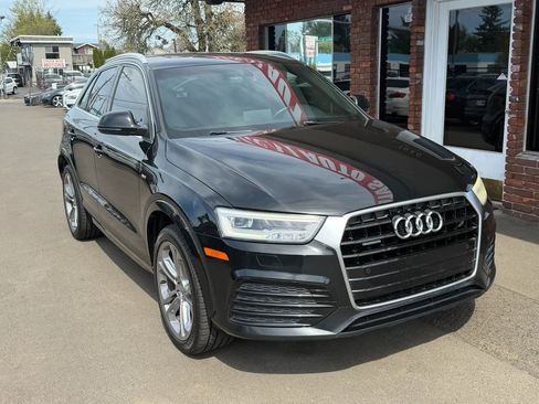 Used 2016 Audi Q3 2.0T Prestige w/ Prestige Package image 1