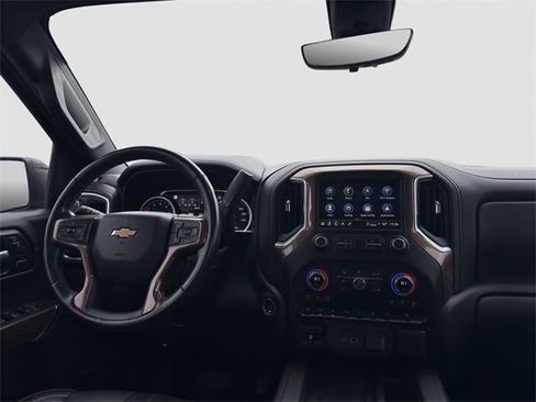 Used 2021 Chevrolet Silverado 1500 High Country w/ Technology Package image 14