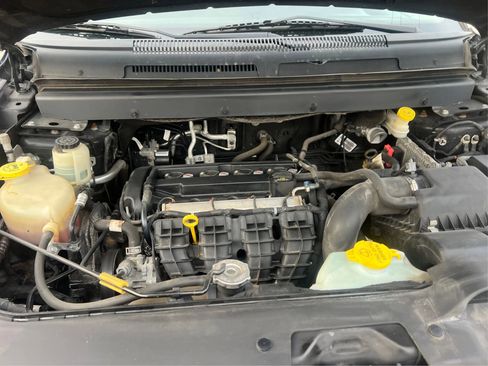 Used 2017 Dodge Journey SE w/ Flexible Seating Group image 22