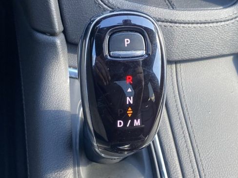 Used 2023 Cadillac XT6 Premium Luxury w/ Technology Package image 25