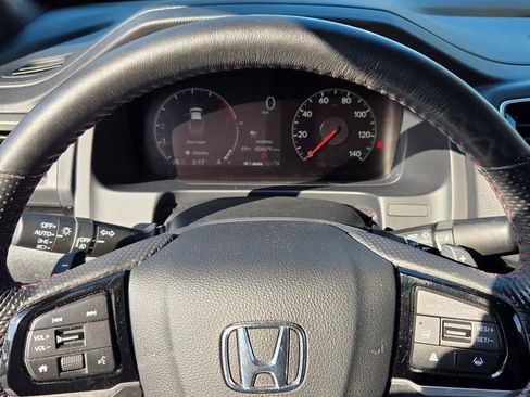 Used 2024 Honda Ridgeline Black Edition image 21