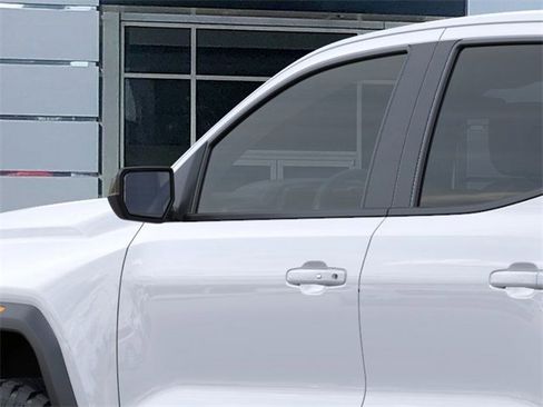 New 2026 GMC Canyon Elevation w/ Convenience Package image 12