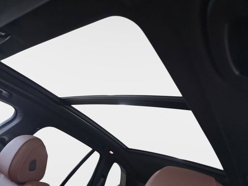 Certified 2024 BMW X5 xDrive40i w/ Premium Package image 26