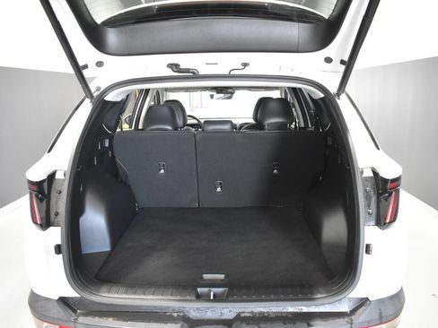 Used 2023 Hyundai Tucson Limited image 33