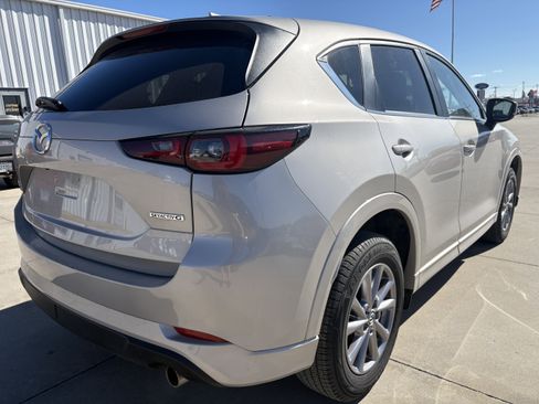Used 2025 MAZDA CX-5 AWD 2.5 S w/ Preferred Package image 4