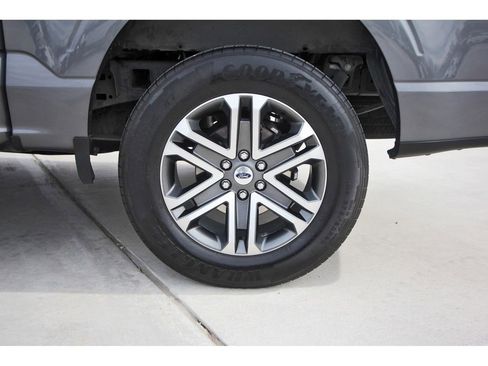 Certified 2022 Ford F150 XL w/ STX Appearance Package image 30