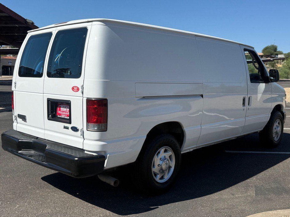 Used 2011 Ford E-250 and Econoline 250 w/ Commercial Cargo Van Pkg RWD image 5