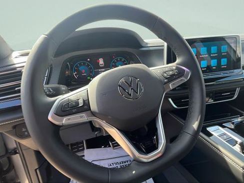 New 2026 Volkswagen Atlas Cross Sport SEL Premium R-Line AWD/4WD image 12