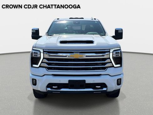 Used 2026 Chevrolet Silverado 2500 High Country w/ Max Trailering Package AWD/4WD image 10