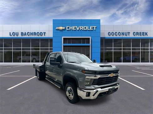Used 2024 Chevrolet Silverado 3500 LT w/ Convenience Package image 1