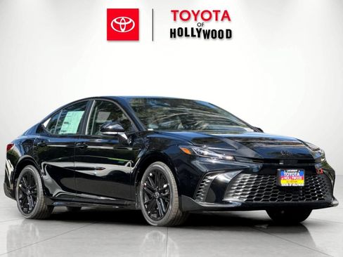 New 2026 Toyota Camry SE w/ Multimedia Upgrade Package FWD image 1