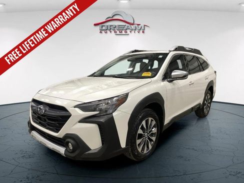Used 2023 Subaru Outback Touring XT w/ Popular Package #2 AWD/4WD image 4