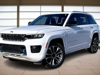 Used 2023 Jeep Grand Cherokee Overland w/ Advanced Protech Group III